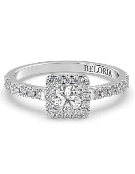 Bague Solitaire en Or blanc avec Halo Accompagné Diamant Princesse 2
