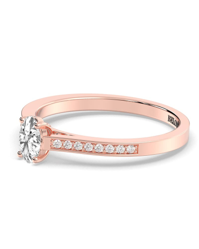 Bague Solitaire en Or rose  Accompagné Diamant Ovale