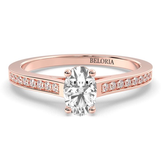 Bague Solitaire en Or rose  Accompagné Diamant Ovale