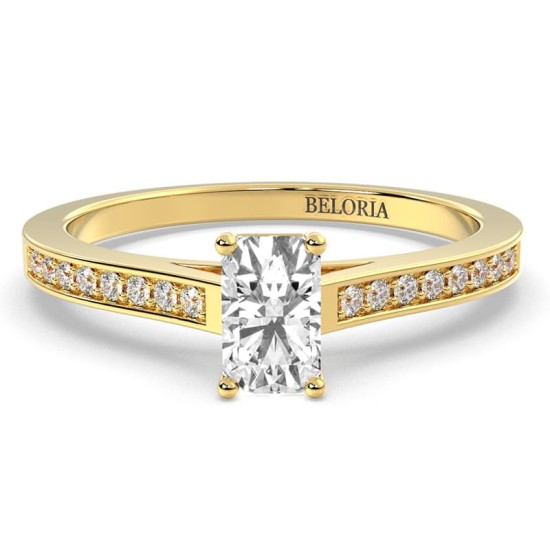 Bague Solitaire en Or jaune Accompagné Diamant Emeraude