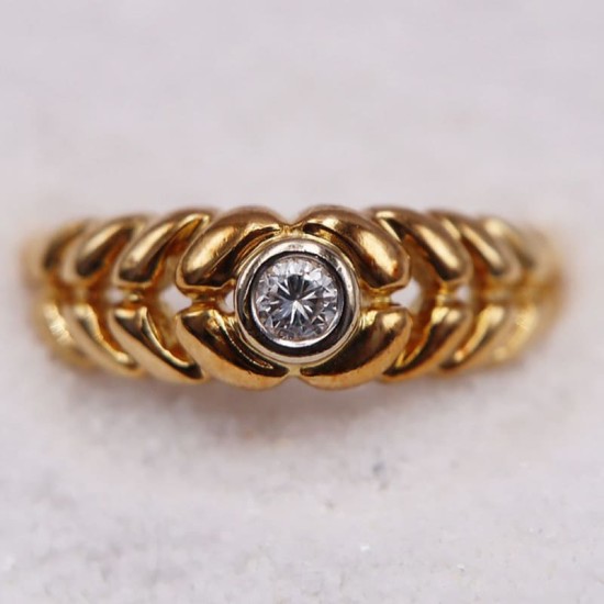 Bague en Or jaune avec Diamant