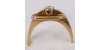 Bague en Or Jaune ornée de diamants avec un diamant central