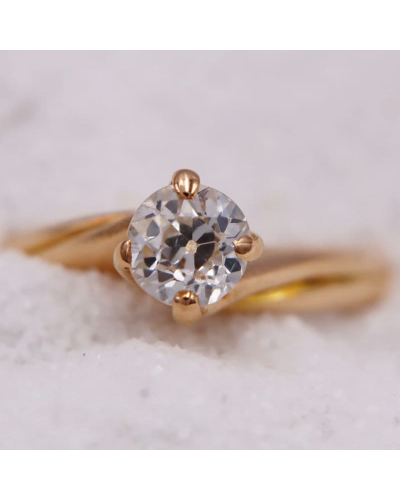 Bague - Solitaire en Or Jaune avec un Diamant pour Femme