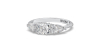 Bague Solitaire en or blanc Accompagné de Diamants