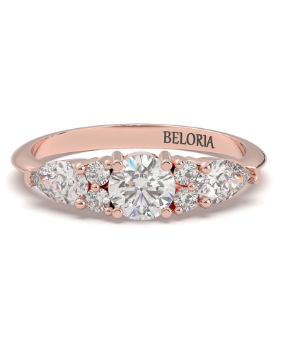 Bague Solitaire en or rose Accompagné de Diamants