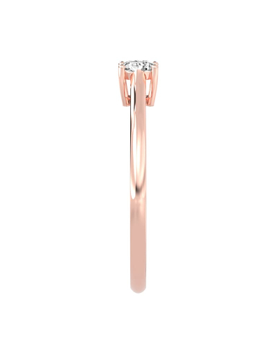 Bague Solitaire en or rose avec un Diamant Ovale