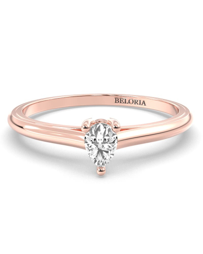 Bague solitaire en or rose avec diamant en forme de poire