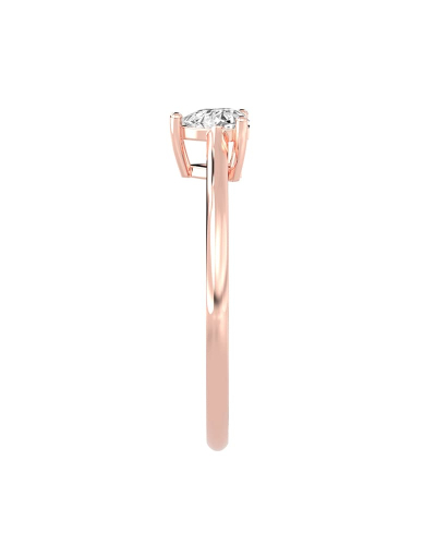 Bague solitaire en or rose avec diamant en forme de poire