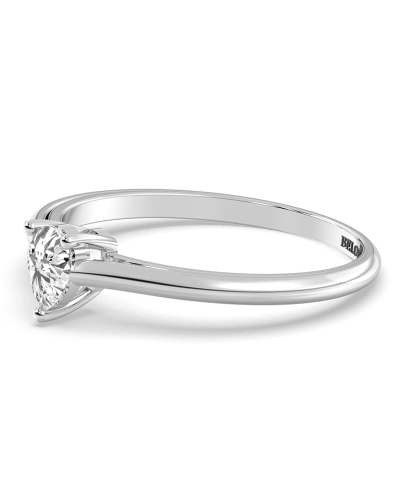 Bague solitaire en or blanc avec diamant en forme de poire