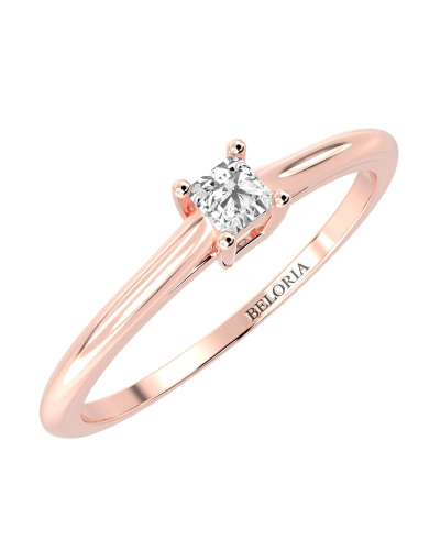 Bague solitaire en or rose avec diamant princesse