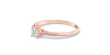 Bague solitaire en or rose avec diamant princesse
