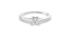 Bague solitaire en or blanc avec diamant princesse