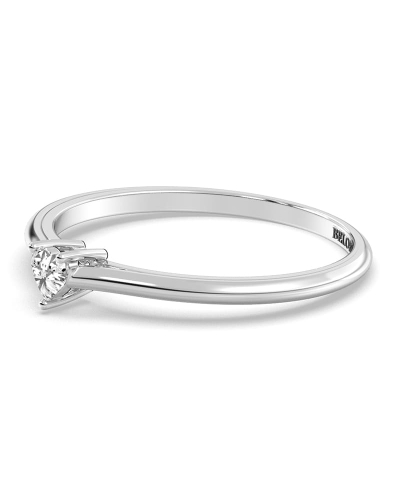 Bague solitaire en or blanc avec diamant coeur