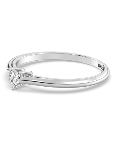 Bague solitaire en or rose avec diamant princesse