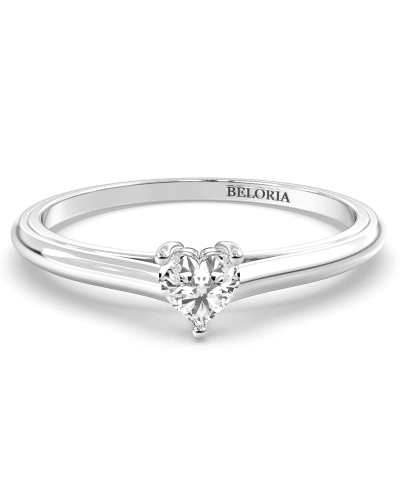 Bague solitaire en or rose avec diamant princesse