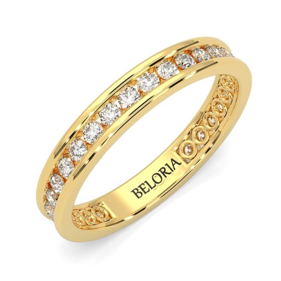 Alliance en or jaune une sertie tour complet diamants princesse
