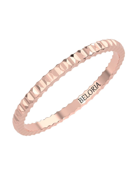 Alliance Classique sublimée par des détails modernes en or blanc 2