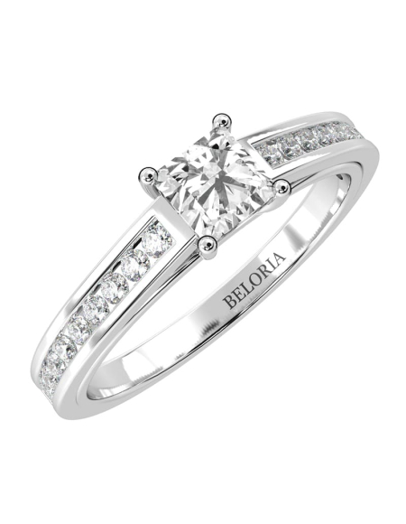 Solitaire Accompagné Diamant Princesse en or rose 2