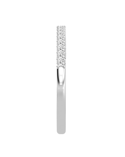 Demi-alliance diamants princesse serti griffes en or blanc