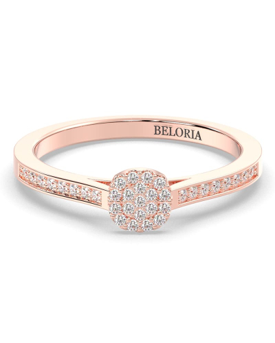 Solitaire coussin accompagné en or rose 18k et diamants
