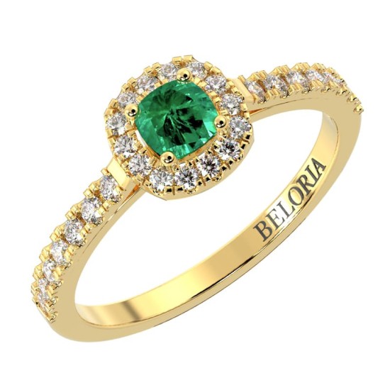 Bague en or jaune 18 carats, émeraude et son halo de diamants