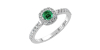 Bague en or blanc 18 carats, émeraude et son halo de diamants