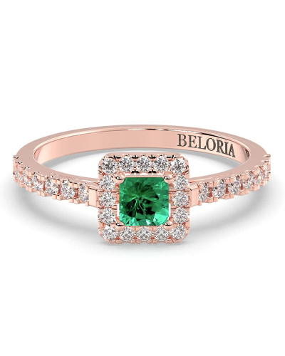Bague Solitaire en Or rose avec Emeraude princesse et son Halo Accompagné Diamant
