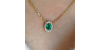 Collier en or jaune  18K émeraude oval et son halo diamant