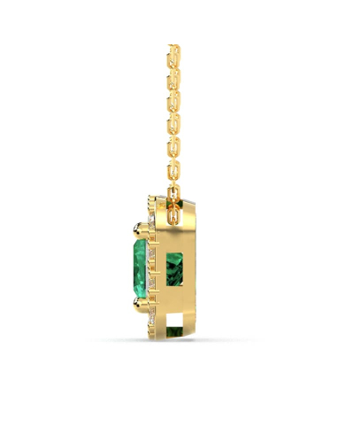 Collier en or jaune 18 carats, princesse émeraude et halo de diamants