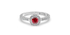 Bague en or blanc 18 carats, rubis coussin et son halo de diamants
