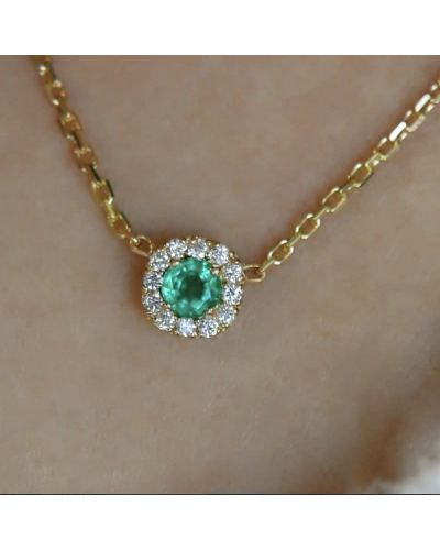 Collier halo en Or blanc avec émeraude ronde