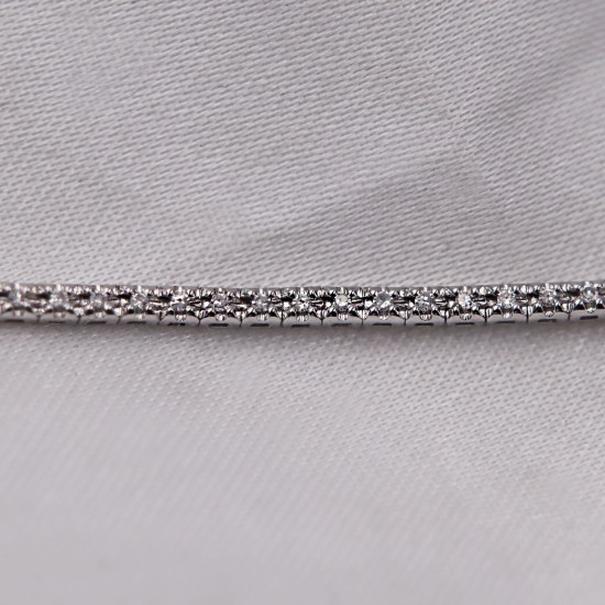 Rivière de diamants en or blanc 18 carats