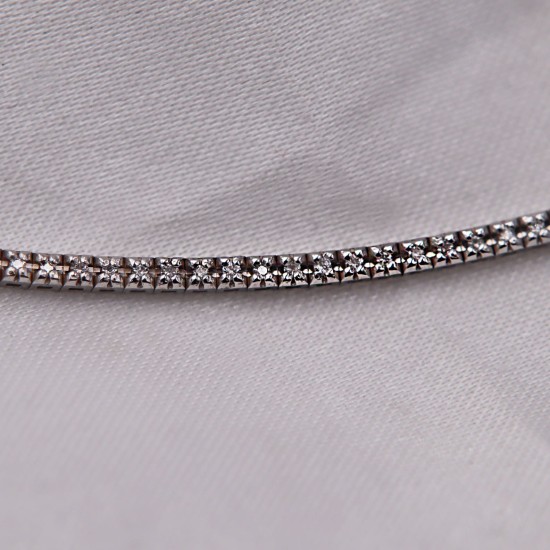 Rivière de diamants en or blanc 18 carats