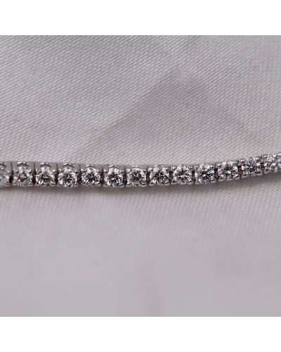 Rivière de diamants en or blanc 18 carats