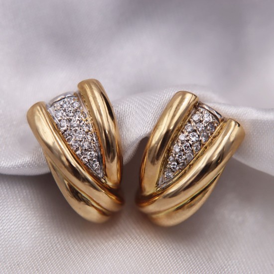 Boucles d'oreilles dormeuses diamants