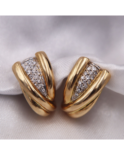 Boucles d'oreilles dormeuses diamants