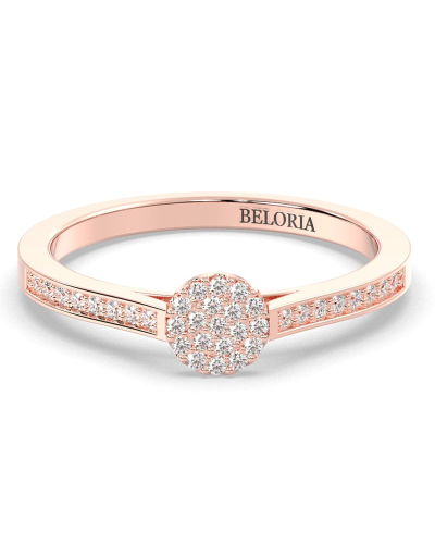 Solitaire coussin accompagné en or rose 18k et diamants