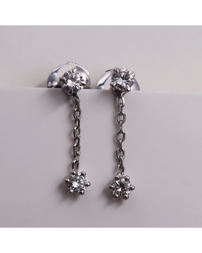 Boucles d'oreilles pendantes diamants