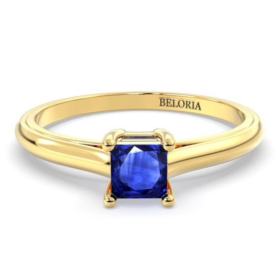 Bague solitaire en or jaune avec saphir princesse