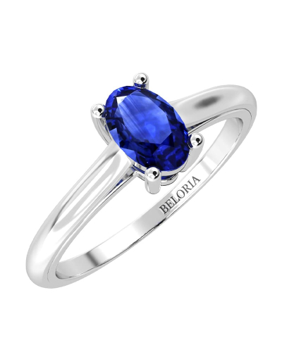 Bague solitaire en or blanc avec saphir ovale