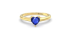 Bague solitaire en or blanc avec saphir coeur