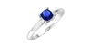 Bague solitaire en or blanc avec saphir coussin