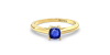 Bague solitaire en or jaune avec saphir coussin
