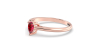 Bague solitaire en or rose avec rubis poire