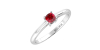 Bague solitaire en or blanc avec rubis coussin