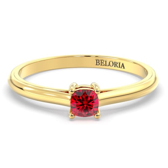 Bague solitaire en or jaune avec rubis coussin