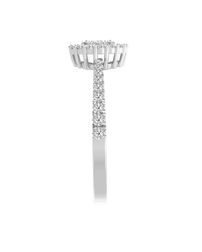Solitaire illusions coussin halo accompagné en or blanc 18k et diamants
