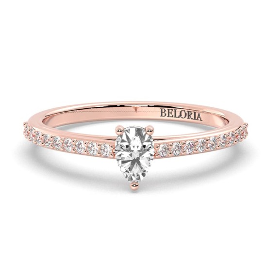 Bague Solitaire en Or rose Accompagné Diamant poire