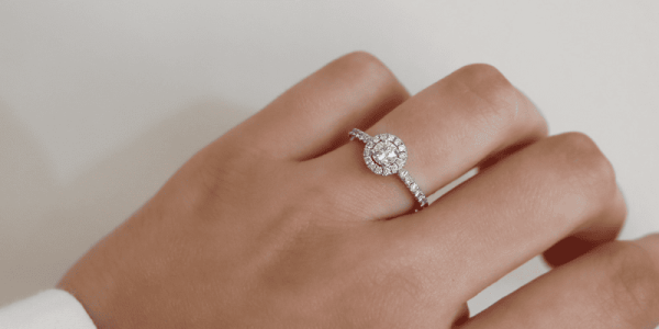 Comment choisir sa bague de fiançailles ?